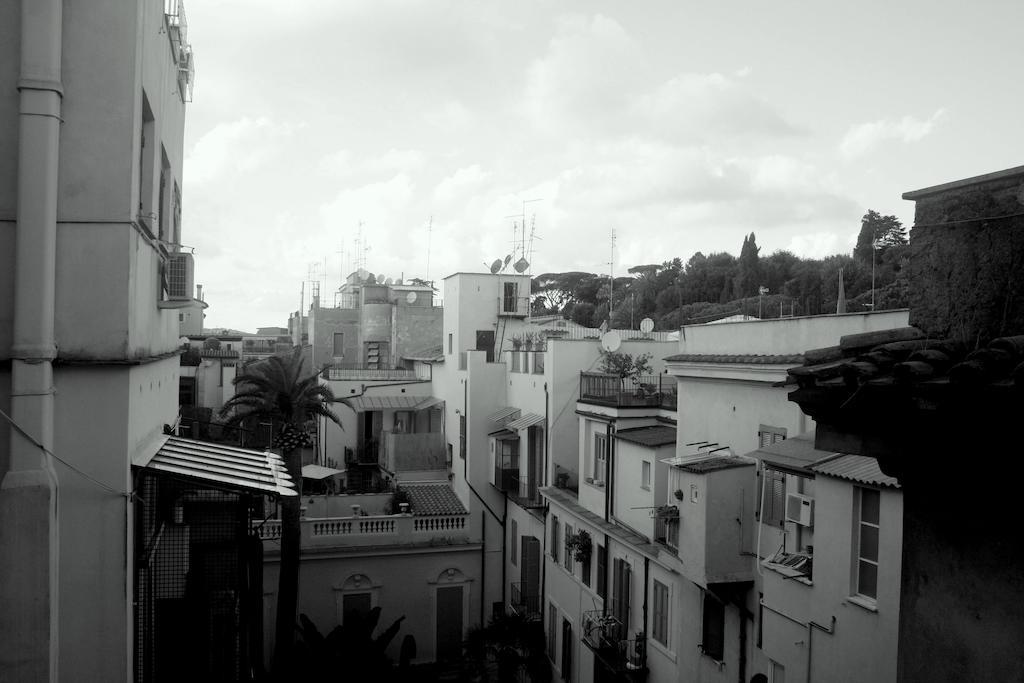 Erida Apartment - Piazza Di Spagna Rome Room photo